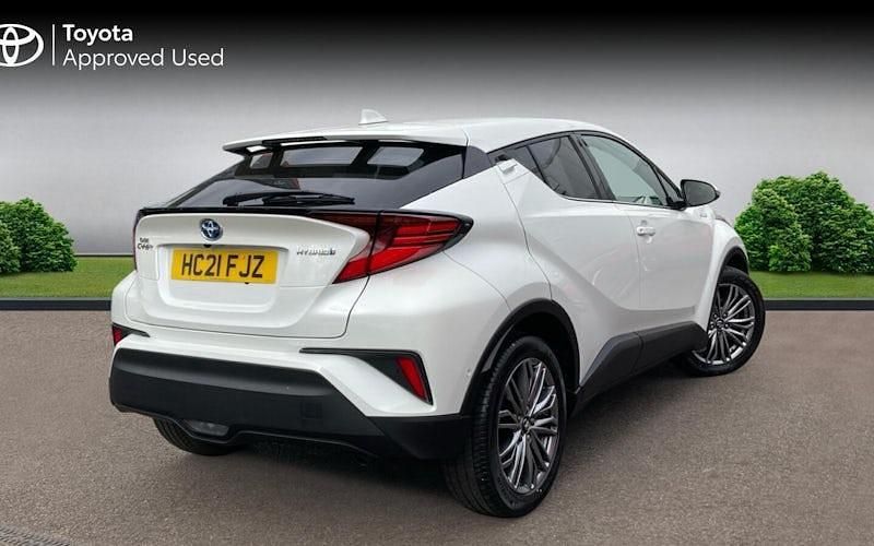 Używany Toyota C-HR 122 KM (89 kW) 2023 SUV