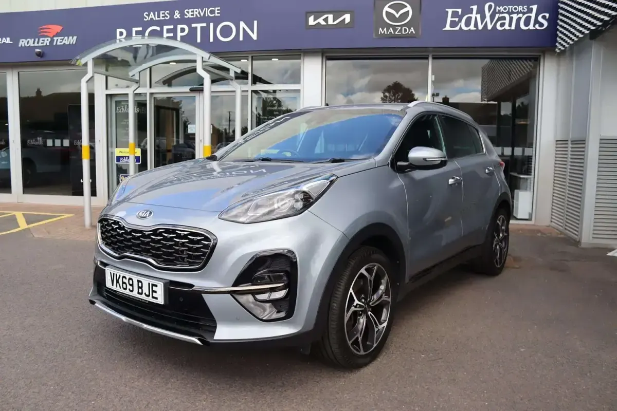 Used Kia Sportage GT-Line 134 HP (98 kW) 2019 Silver SUV