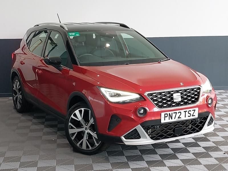 Used Seat Arona Xperience Lux 110 HP (80 kW) 2022 Red SUV