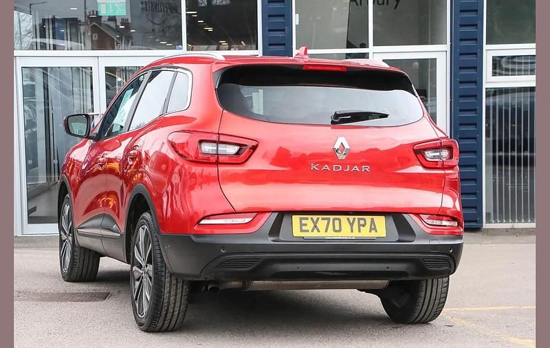 Used Renault Kadjar Iconic 138 HP (101 kW) 2020 Red SUV