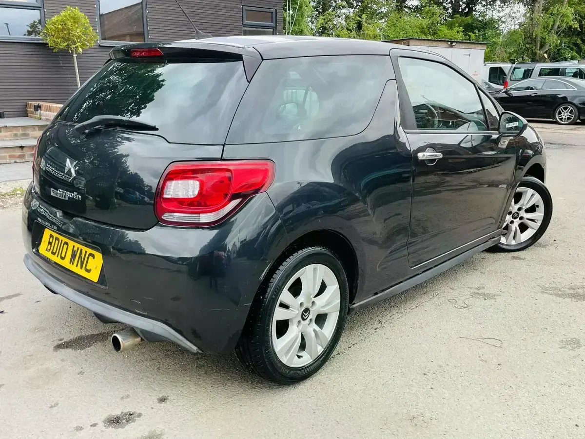 Used Citroën DS3 110 HP (80 kW) 2010 Black Hatchback