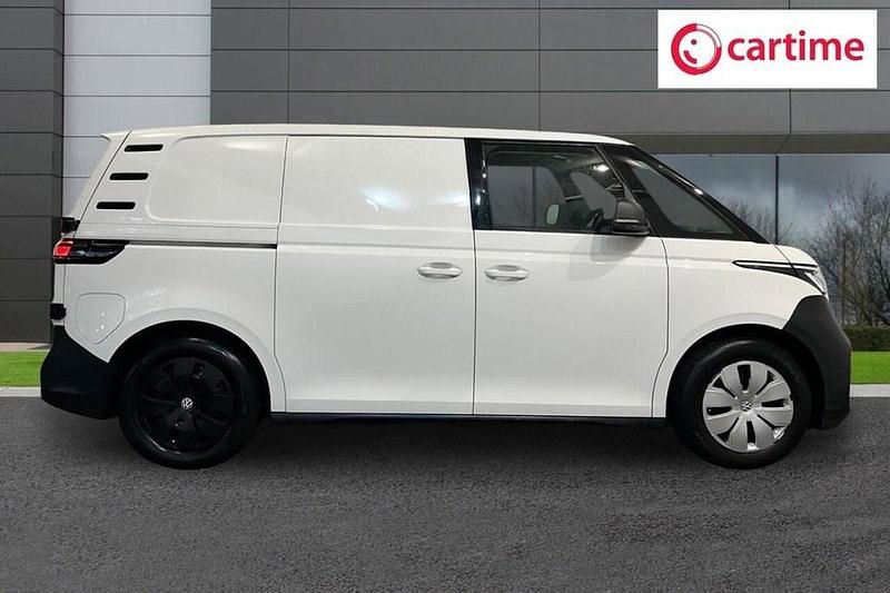 Used VW ID.3 Pro 150 kW (204 HP) 2023 White Hatchback