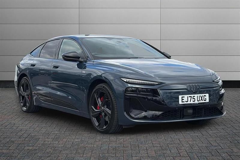 Used Audi A6 e-tron Comfort 314 kW (428 HP) 2025 Plasma blue Hatchback