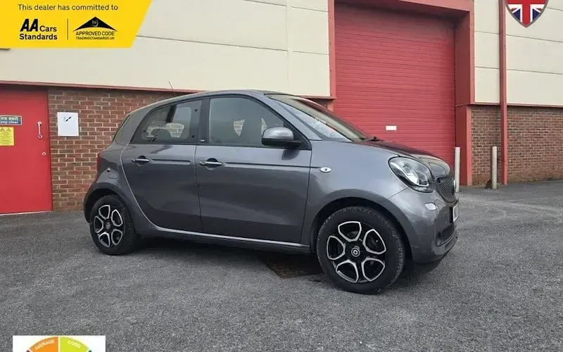 Used Smart ForFour Premium 71 HP (52 kW) 2017 Hatchback
