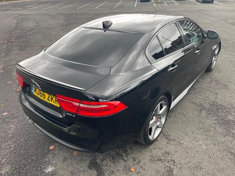 Used Jaguar XE R-Sport 180 HP (132 kW) 2016 Black Sedan