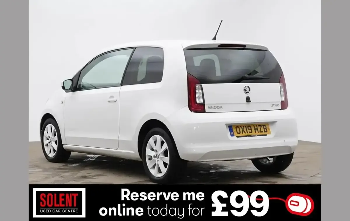 Used Skoda Citigo Colour Edition 58 HP (42 kW) 2019 White Hatchback