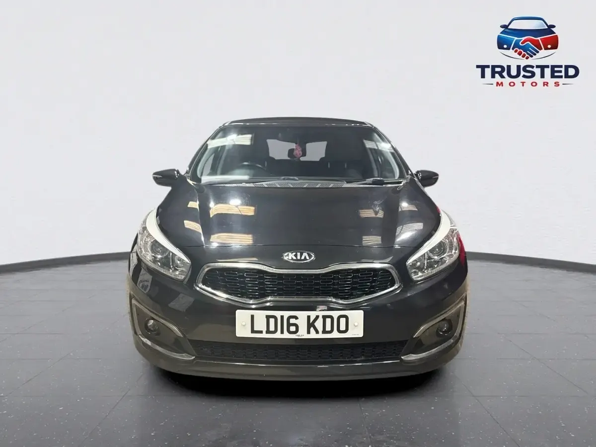 Used Kia Ceed 136 HP (100 kW) 2016 Black Hatchback