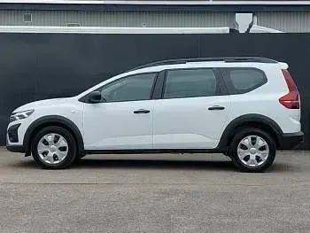 Used Dacia Jogger Essentiel 109 HP (80 kW) 2025 White MPV