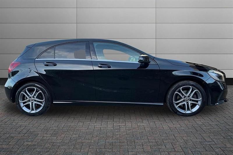 Used Mercedes A200 Sport Edition 136 HP (100 kW) 2018 Cosmos black Hatchback