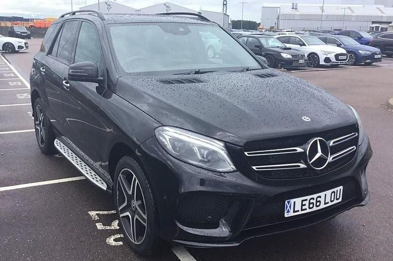 Black Used 2019 Mercedes GLE350 AMG Estate | £26,300 (Fair price) - Image 1/1