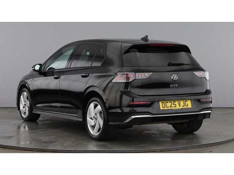Used VW Golf VIII GTE 272 HP (200 kW) 2025 Black Hatchback