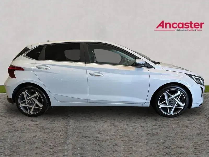 New Hyundai i20 88 HP (64 kW) 2026 Pearl  lumen grey Hatchback