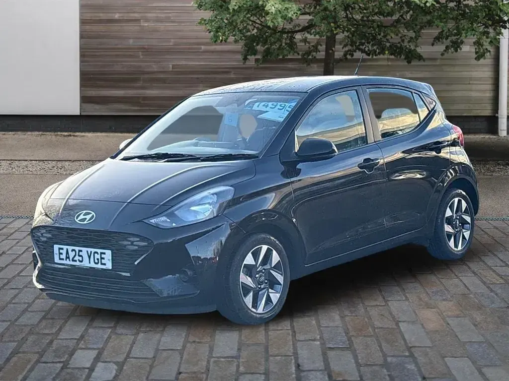 Usado Hyundai i10 Advanced 63 HP (46 kW) 2025 Preto Citadino