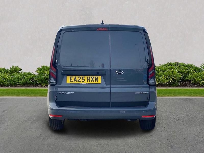 Usado Ford Transit Connect Limited 122 HP (89 kW) 2025 Cinzento Monovolume