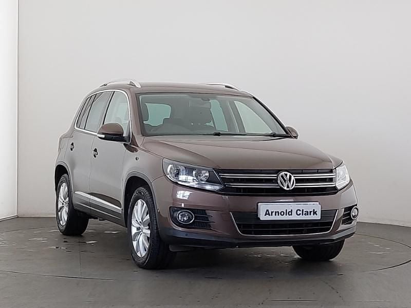 Brown Used 2013 VW Tiguan Match SUV | £8,698 (Fair price) - Image 1/4