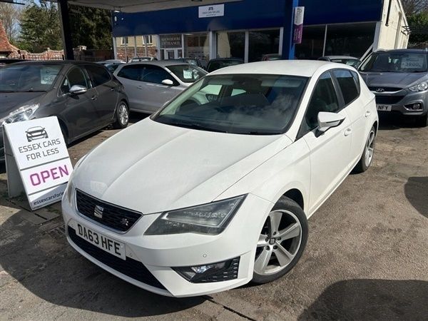 White Used 2013 Seat Leon FR Hatchback | £8,300 (Fair price) - Image 1/1