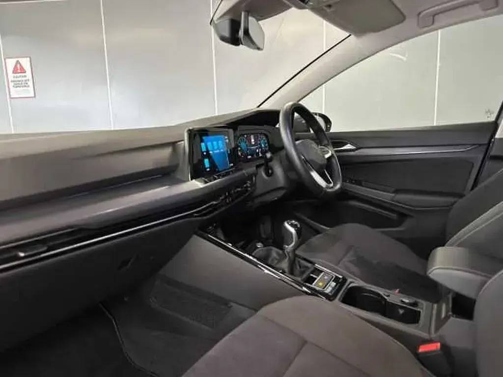 Used VW Golf VIII 150 HP (110 kW) 2023