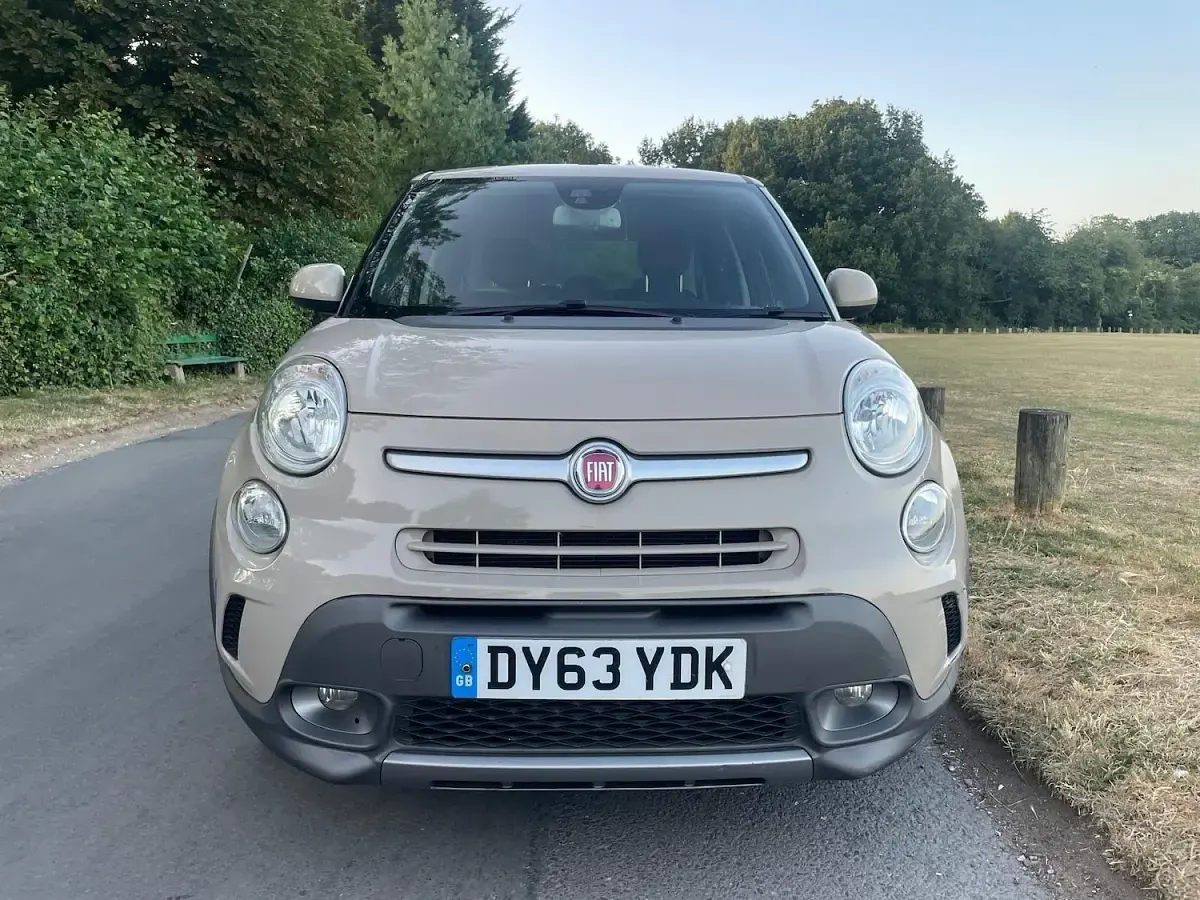 Used Fiat 500L Trekking 85 HP (62 kW) 2013 Beige MPV