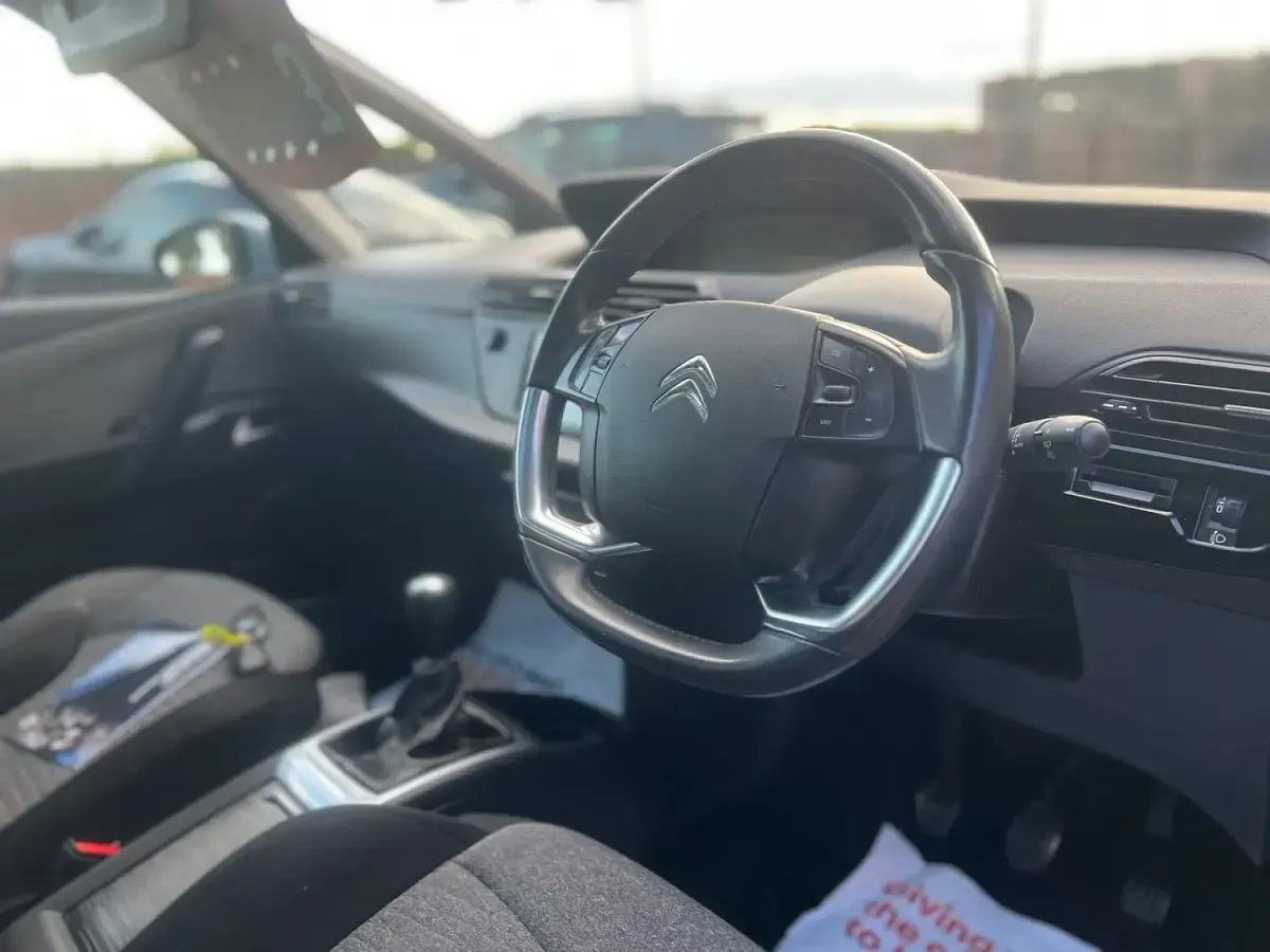 Used Citroën C4 Picasso SELECTION 2016 Blue MPV