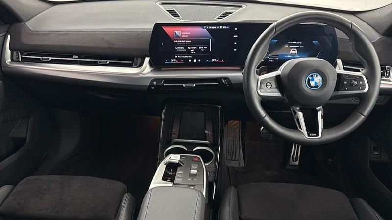 Used BMW iX2 M Sport 227 kW (309 HP) 2025 White SUV