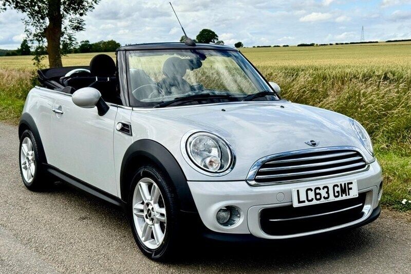 Used 2013 Mini Cooper D Hatchback | £4,750 (Fair price) - Image 1/1