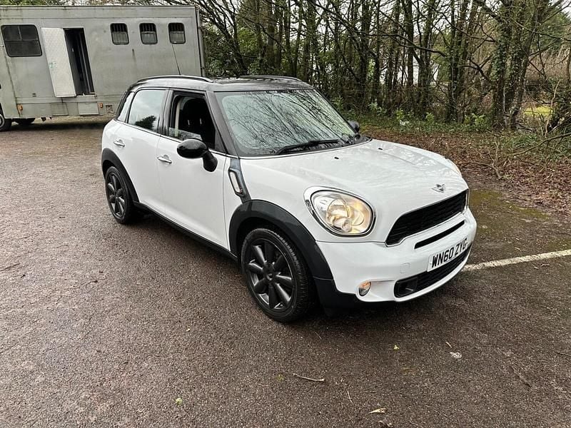 Used Mini Cooper S 184 HP (135 kW) 2010 White Hatchback