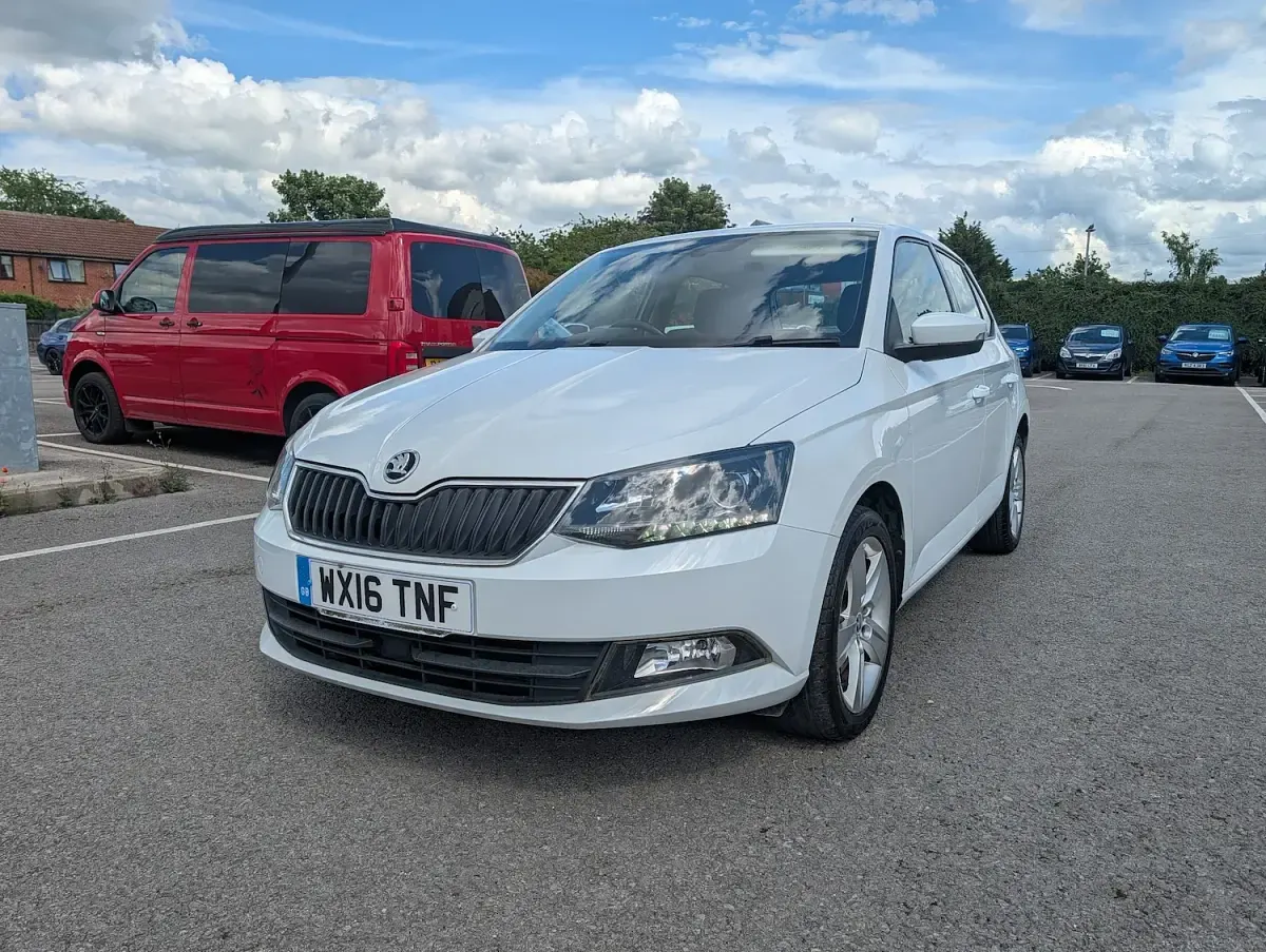 Used Skoda Fabia SE L 110 HP (80 kW) 2016 White Hatchback