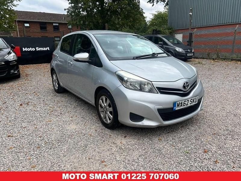 Silver Used 2012 Toyota Yaris Hatchback | £2,995 - Image 1/4