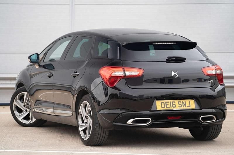 Used DS Automobiles DS5 Prestige 180 HP (132 kW) 2016 Black Hatchback