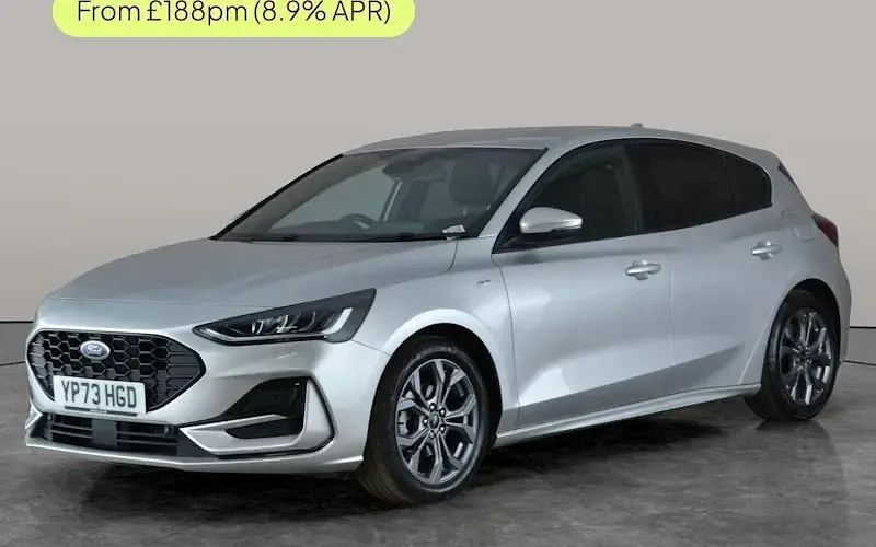 Begagnad Ford Focus ST-Line 125 HK (91 kW) 2023 Halvkombi