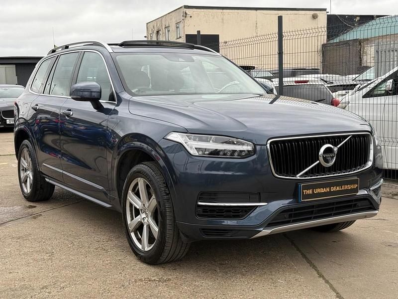 Used Volvo XC90 Momentum 2017 Blue SUV