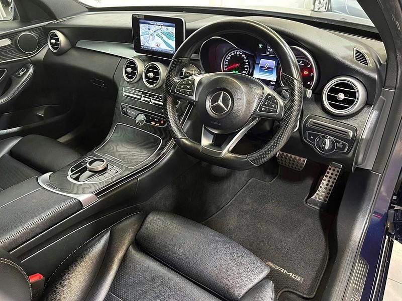 Used Mercedes C220 AMG line 2018 Blue Estate