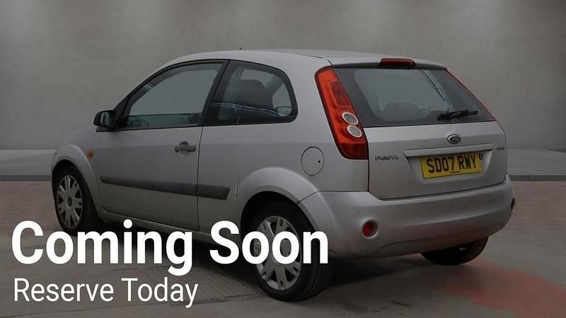 Used Ford Fiesta Style 2007 Silver Hatchback