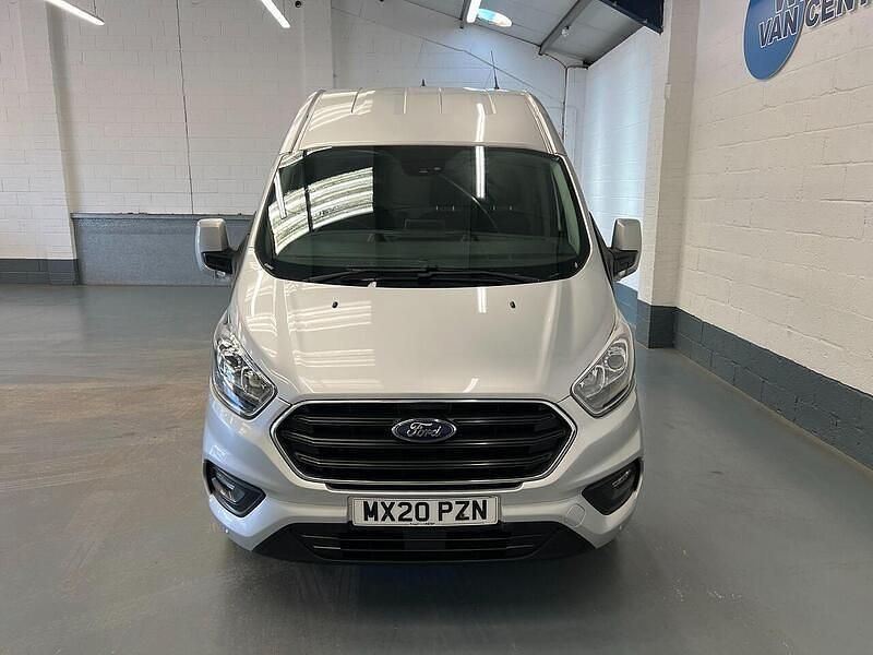 Used Ford Transit Custom Limited 130 HP (95 kW) 2020 Silver Van