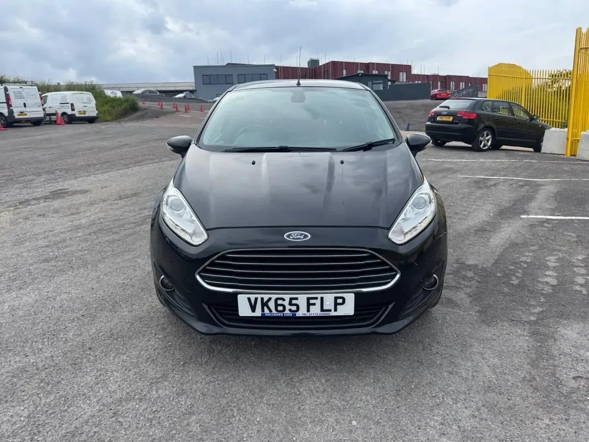 Used Ford Fiesta Titanium X 125 HP (91 kW) 2015 Black Hatchback
