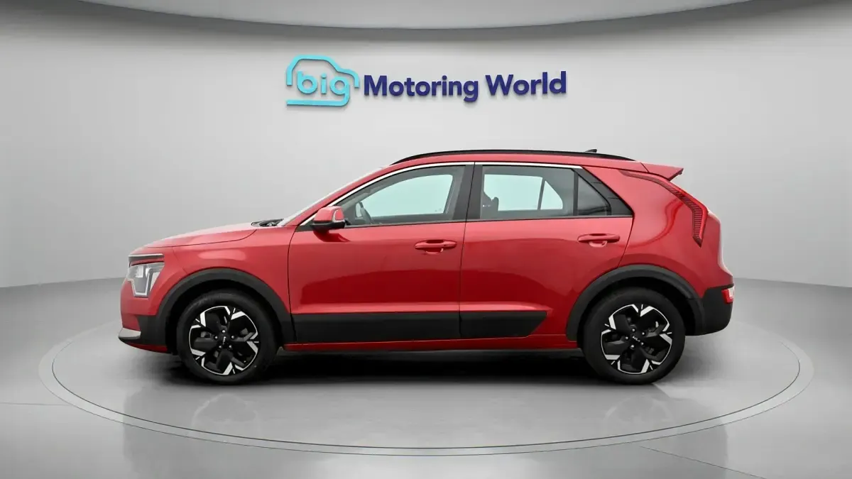 Used Kia e-Niro 147 kW (201 HP) 2024 Red SUV