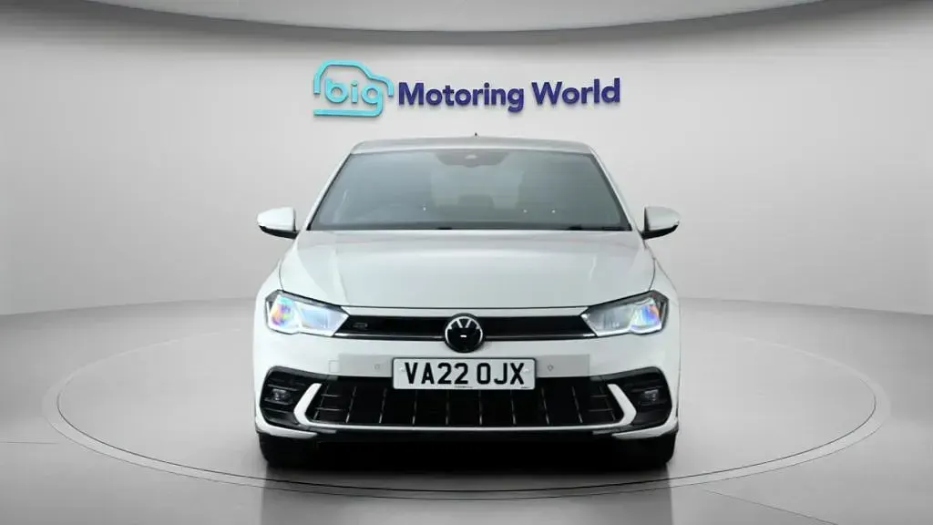 Used VW Polo R-line 95 HP (69 kW) 2022 Grey Hatchback