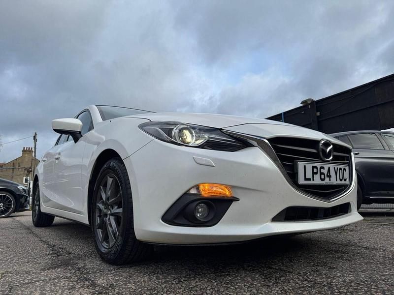 Begagnad Mazda 3 165 HK (121 kW) 2015 Vit Halvkombi
