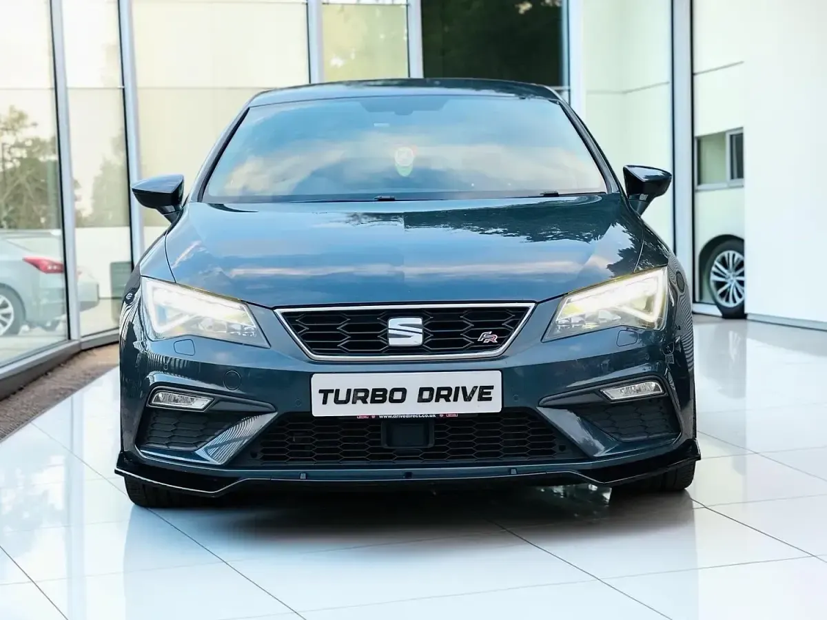 Used Seat Leon FR Sport 190 HP (139 kW) 2018 Grey Hatchback