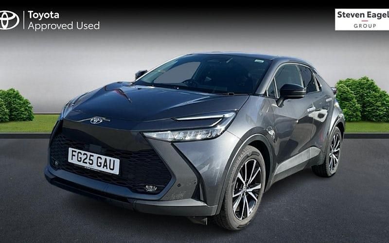 Used Toyota C-HR Design 140 HP (102 kW) 2026 SUV