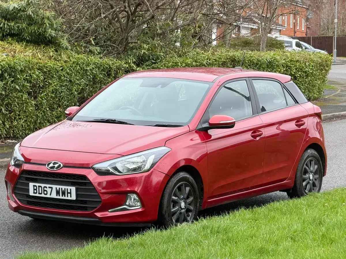 Used Hyundai i20 SE 2017 Red Hatchback