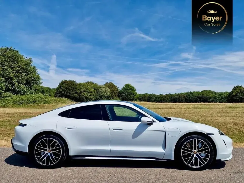 Used Porsche Taycan 500 kW (680 HP) 2020 White Sedan