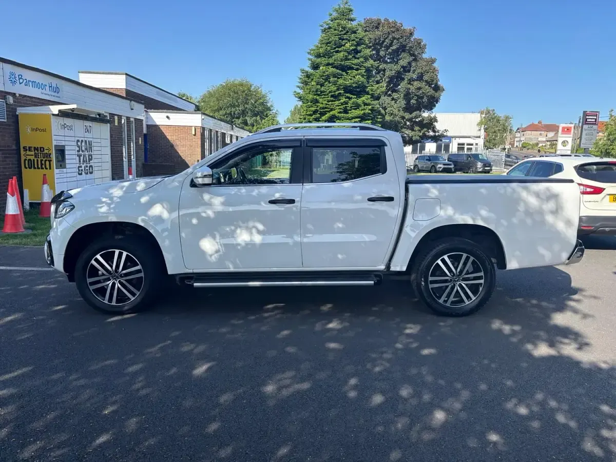 Used Mercedes X250 190 HP (139 kW) 2019 White Pickup