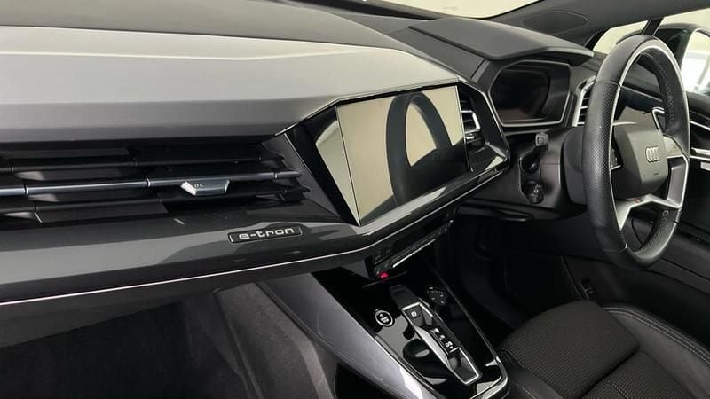 Used Audi Q4 e-tron S-Line 150 kW (204 HP) 2022 Black SUV