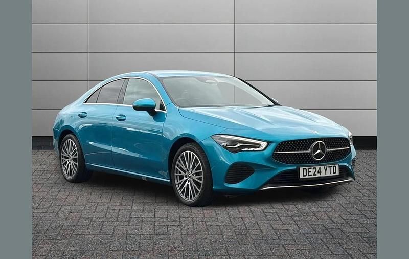 Used Mercedes CLA180 Executive 134 HP (98 kW) 2024 Blue Sedan