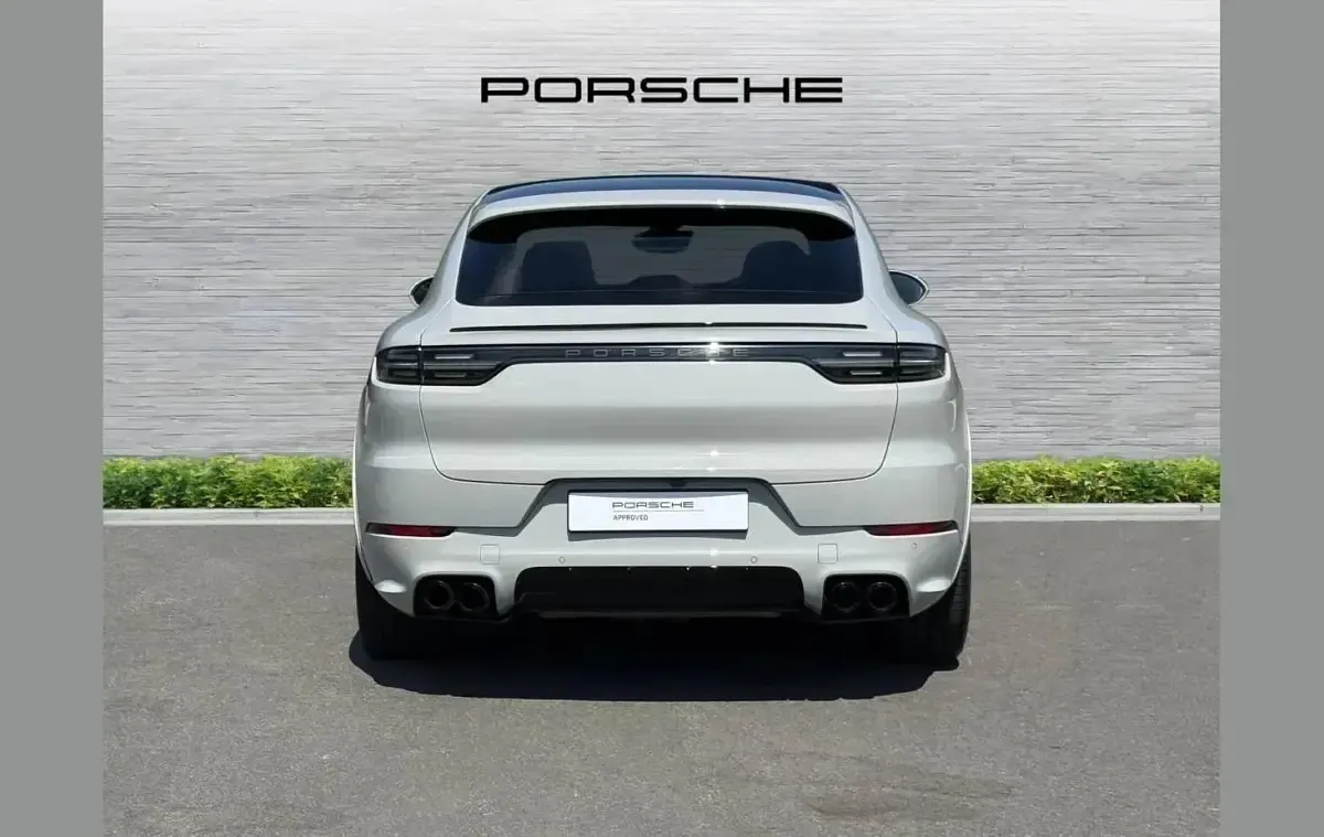Used Porsche Cayenne 456 HP (335 kW) 2023 Grey SUV