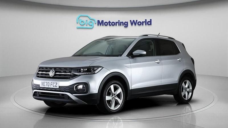 Used VW T-Cross SEL 110 HP (80 kW) 2020 Silver SUV