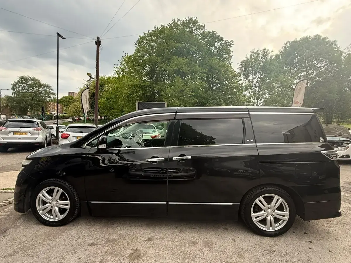 Used Nissan Elgrand 2022 Black