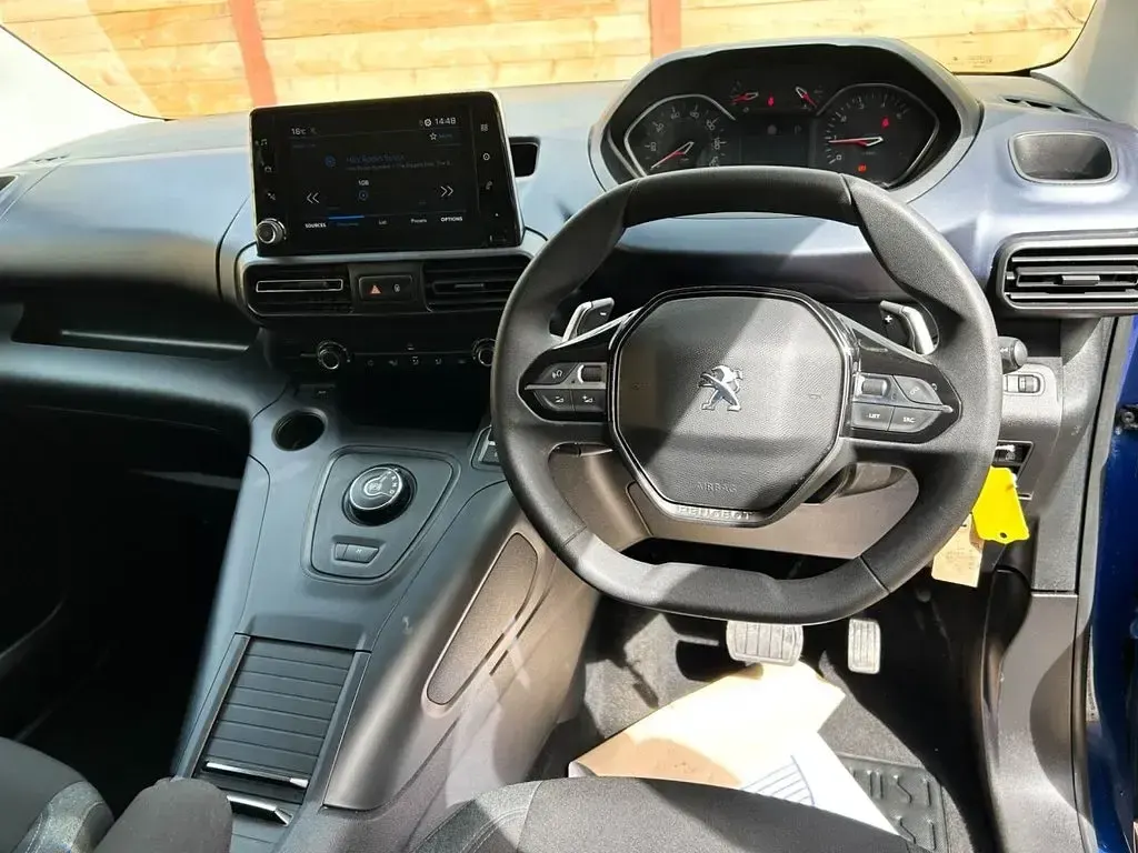 Used Peugeot Rifter Access 131 HP (96 kW) 2023 Blue MPV