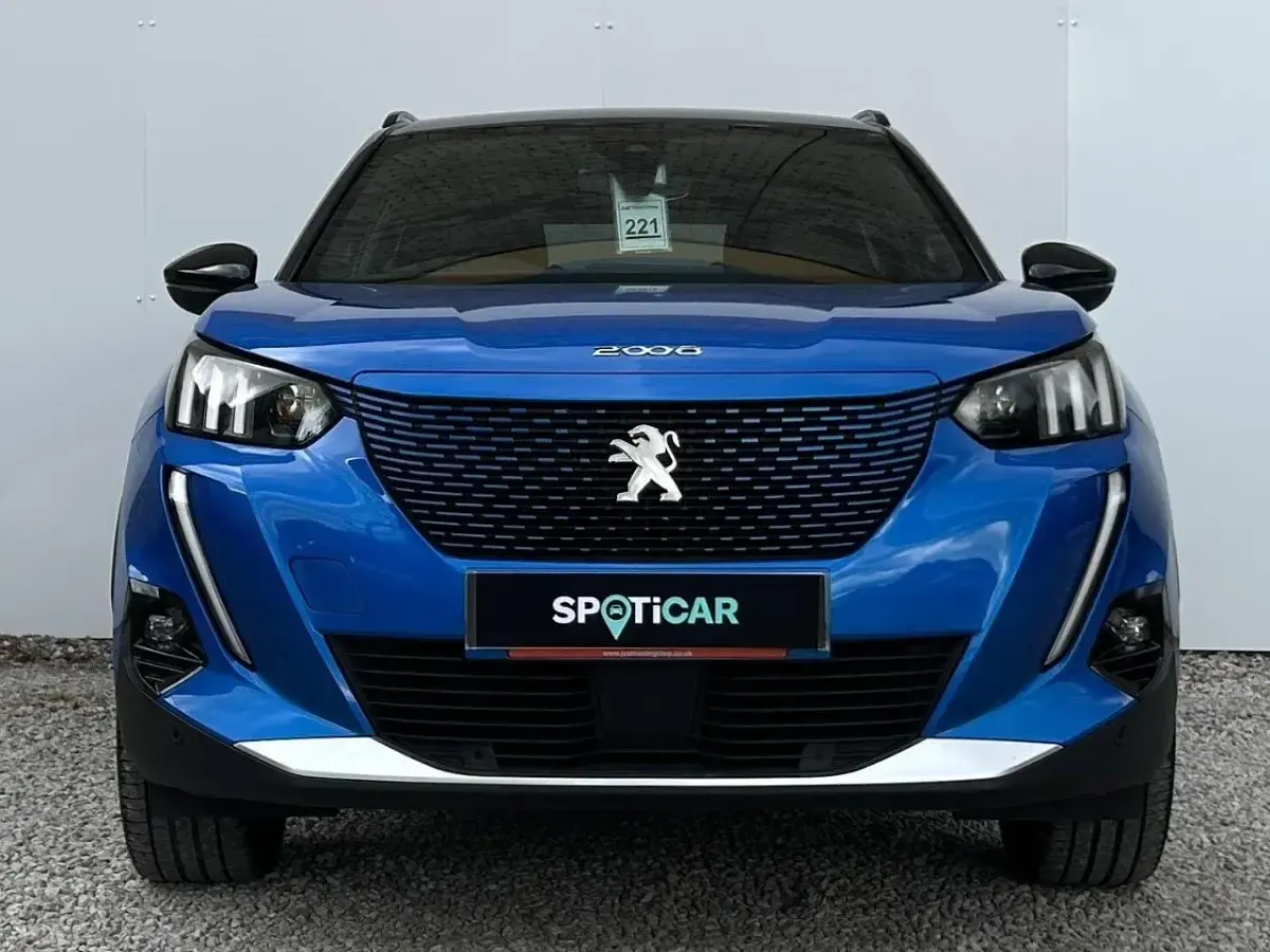 Used Peugeot e-2008 Premium 98 kW (134 HP) 2022 Blue SUV